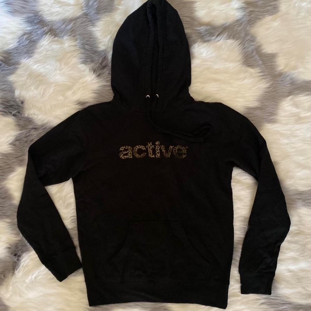 active cheetah lettering black hoodie sweatshirt 🐆